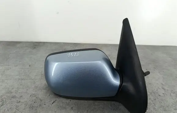 Mazda 2 Front door electric wing mirror 
