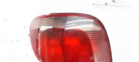Toyota Yaris Rear/tail lights
