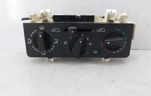 Citroen C3 Climate control/heater control trim F664477S