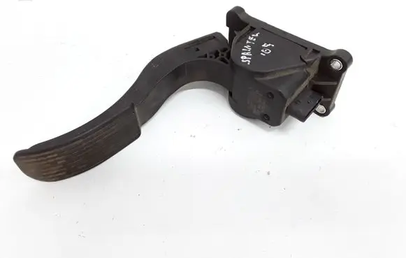 Mercedes-Benz Sprinter W906 Accelerator throttle pedal A9063000404 0280755023