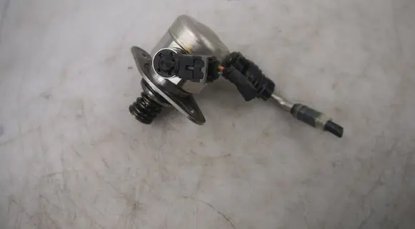 Hyundai i20 (BC3 BI3) Fuel injection high pressure pump 3532607250