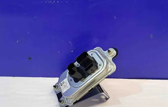 Jaguar XJ X351 Voltage converter/converter module GX7314B526AC