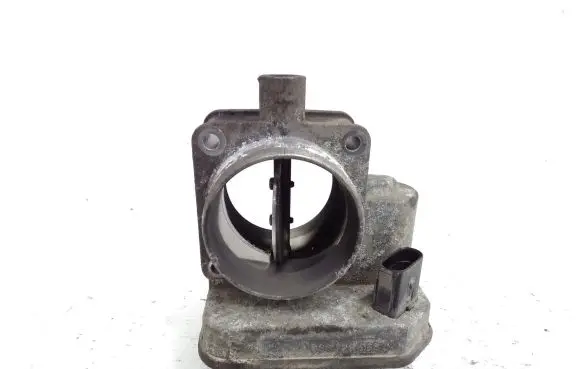 Volkswagen Caddy Throttle valve 038128063J