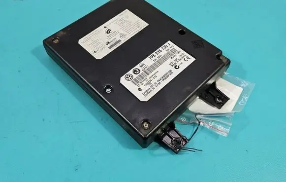 Volkswagen Jetta VI Central body control module 7P6035730J IMPRK1595267