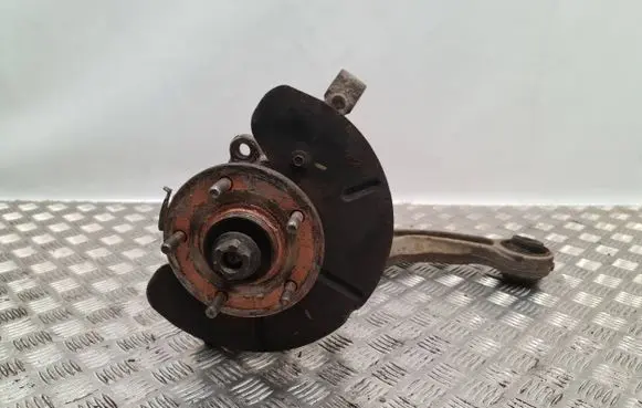 Fiat Freemont Front wheel hub spindle knuckle