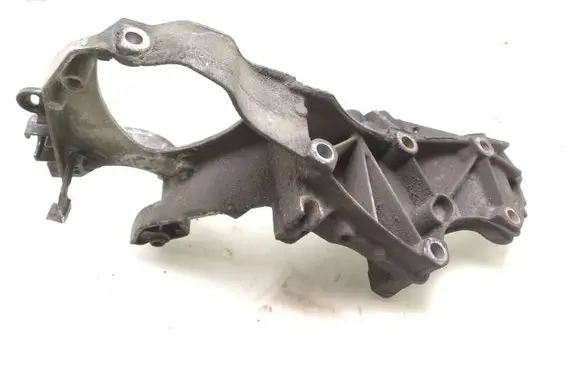 Renault Espace - Grand espace IV Generator/alternator bracket 8200123833