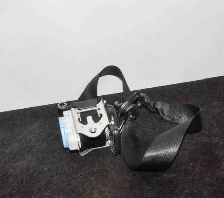 Mercedes-Benz GLA W156 Front seatbelt A1768602285