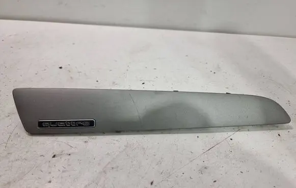 Audi Q3 8U Panel trim 8U1853190A 5410001