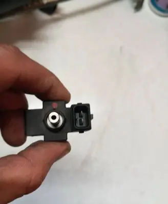Volvo XC70 Turbo solenoid valve 7G9N12A627BB 20110117 72819706