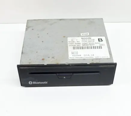 Nissan Pathfinder R51 Radio/CD/DVD/GPS head unit CCA1421E 25915EP21B