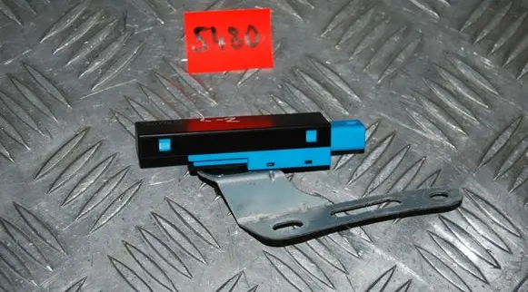 Lexus IS 220D-250-350 Other devices 5230H630690