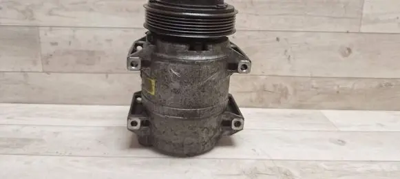 Volvo XC90 Air conditioning (A/C) compressor (pump)