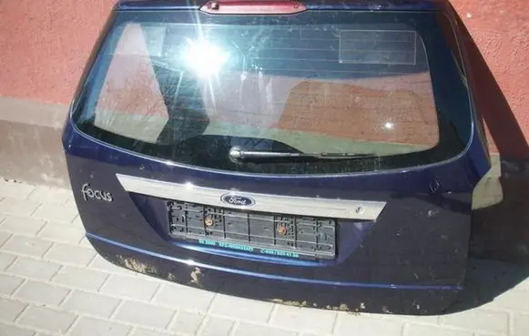 Ford Focus Tailgate/trunk/boot lid