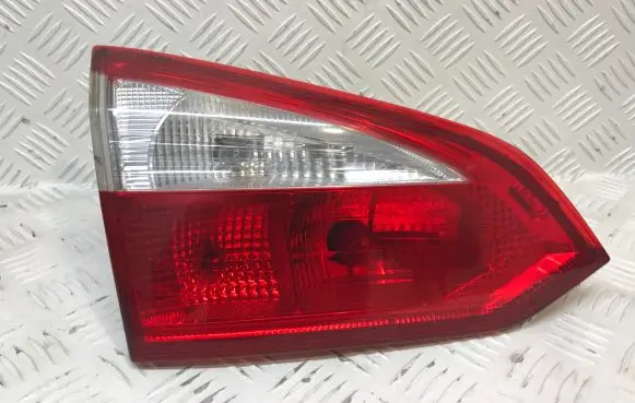 Ford Focus Tailgate rear/tail lights BM5113A603BB