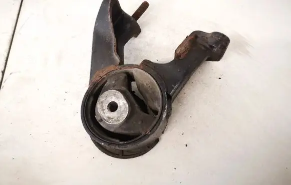 Toyota Corolla Verso AR10 Engine mount bracket 123710r010 12371-0r010