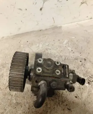 Opel Zafira B Fuel injection high pressure pump 0055204599 0445010097 0388627