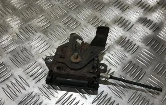 Mazda 323 F Engine bonnet/hood lock/catch