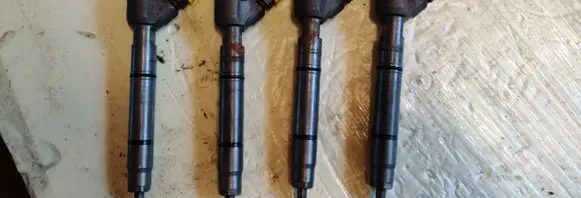 Hyundai i30 LP gas injectors set 0445110320