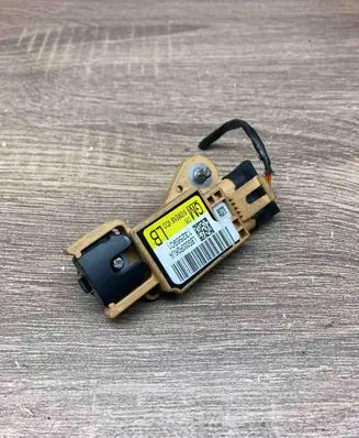 Opel Vectra C Airbag deployment crash/impact sensor 13256901