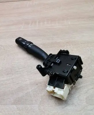 Toyota Avensis T250 Indicator stalk 8414005110