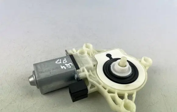 Audi Q4 e-tron Front door window regulator motor 4K0959812A