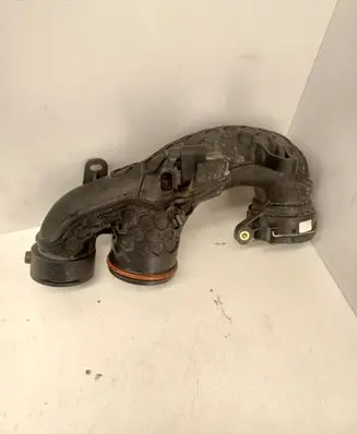 Volvo XC90 Intercooler hose/pipe 31474787