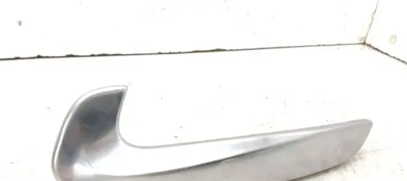 Renault Latitude (L70) Front door interior handle trim 