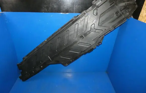 Mercedes-Benz E W213 Engine splash shield/under tray