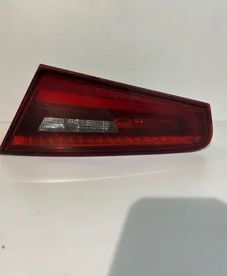 Audi A3 S3 8V Tailgate rear/tail lights 8V3945094B