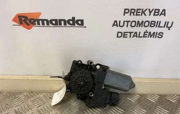 Audi A8 S8 D2 4D Rear door window regulator motor 4D0959802 05360001401