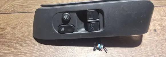 Honda Jazz Electric window control switch 35750saag02m1