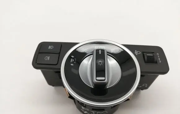 Mercedes-Benz GLA W156 Light switch A2049053003