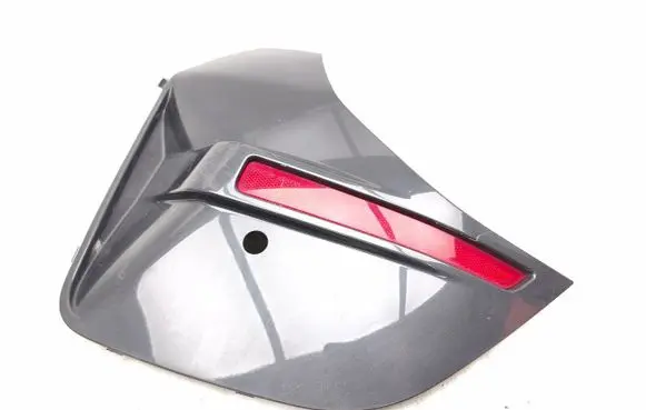BMW i4 Rear bumper corner part panel trim 8078588