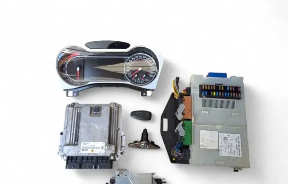 Ford Mondeo MK IV Engine ECU kit and lock set 0281014832 8G9112A650EF