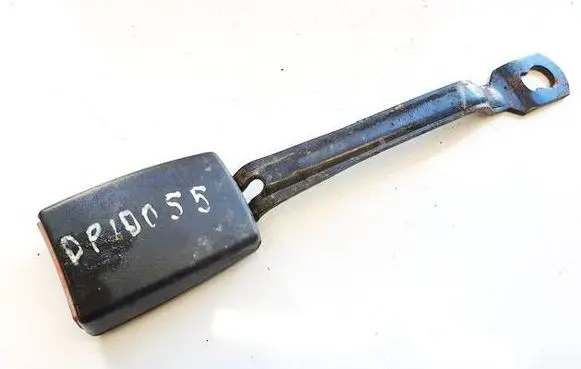 Audi A4 S4 B5 8D Front seatbelt buckle 8d0857755b