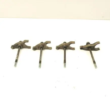 Toyota Hilux (AN10, AN20, AN30) Fuel Injector clamp holder