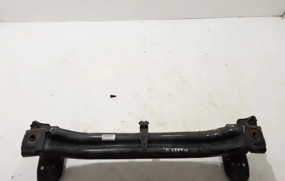 Volkswagen Touareg II Front bumper cross member 7P0807109D