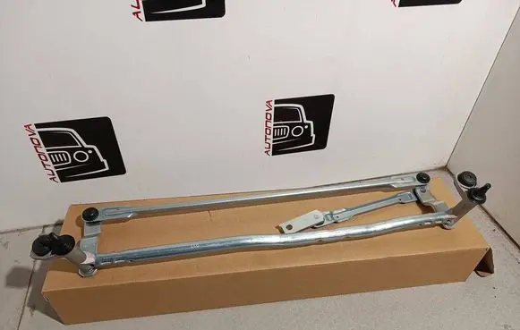 Volkswagen Tiguan Front wiper linkage 5K1955023F 9585MWP1