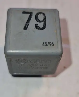 Audi A4 S4 B5 8D Other relay 191927841 V23134J523196