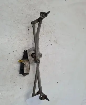 Audi A3 S3 8L Front wiper linkage and motor