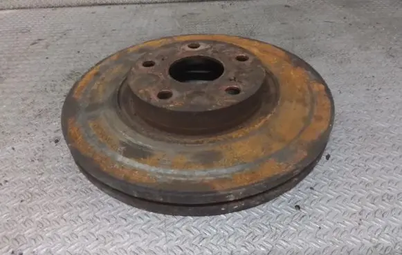 Toyota Avensis T250 Front brake disc