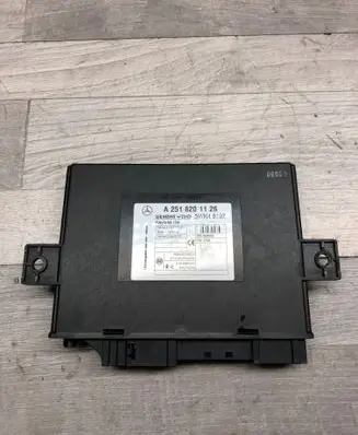 Mercedes-Benz R W251 Keyless (KESSY) go control unit/module A2518201126 PGF10G20 5WK48197