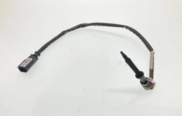 Audi Q5 SQ5 Exhaust gas temperature sensor 8W0906088H