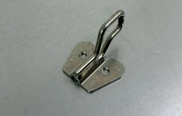 BMW 5 F10 F11 Tailgate lock loop/hook striker 7211294