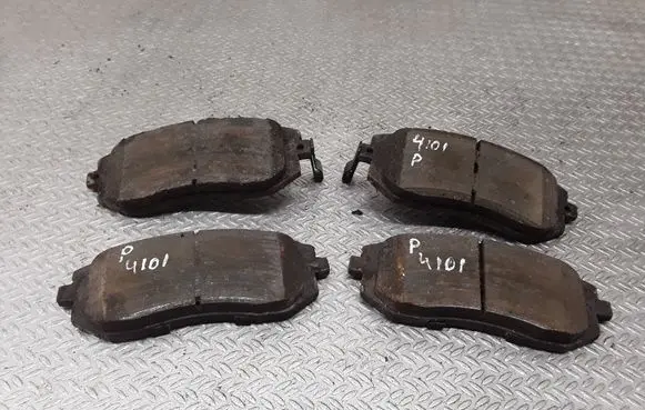 Subaru Legacy Brake pads (front) 