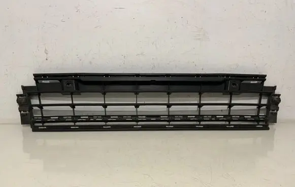 Volkswagen Golf VIII Front bumper lower grill 5H0853677G