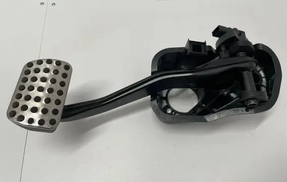 Mercedes-Benz CLS C257 Brake pedal A1702900182 A2139051303 A2052920415