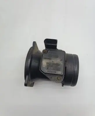 Skoda Octavia Mk1 (1U) Mass air flow meter 06A906461B