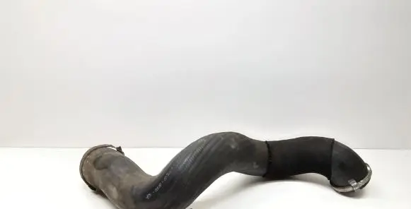 Volvo V70 Intercooler hose/pipe 30792545