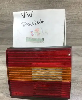 Volkswagen PASSAT B4 Rear/tail lights 3A9945107